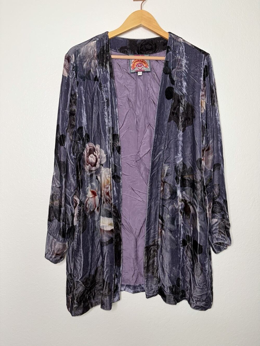 Johnny Was Floral Velvet Kimono Size Medium Grey Purple Whimsigoth Dark Romance